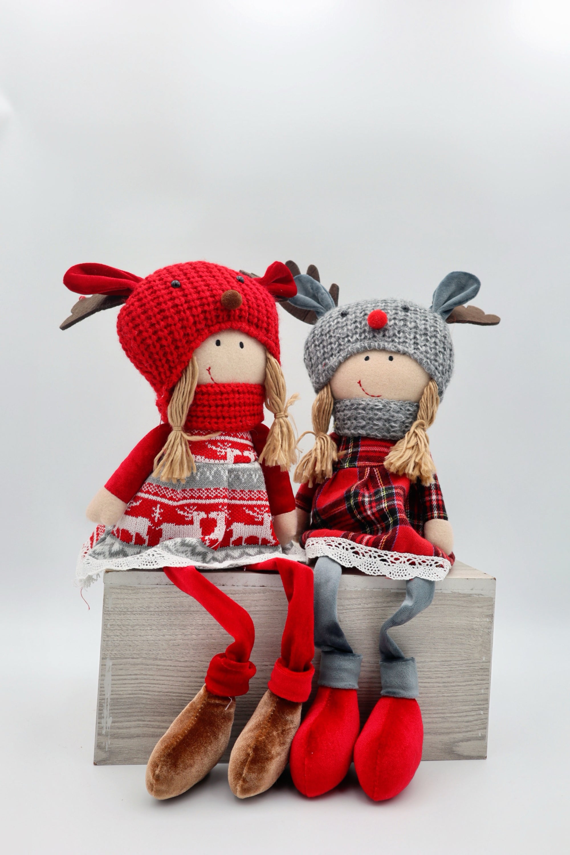REINDEER HAT GIRL